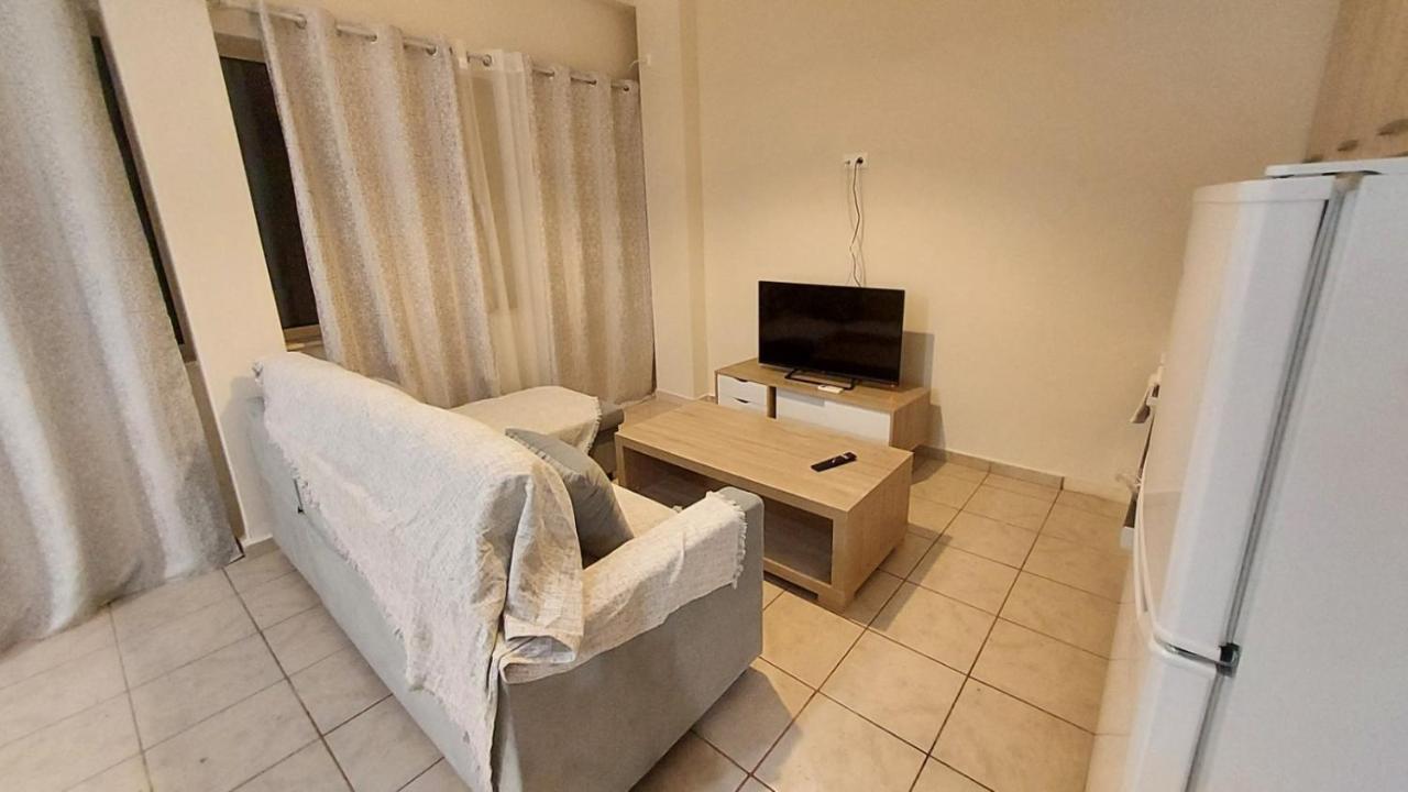 אתונה Lux & Cool Apartments Pallados מראה חיצוני תמונה